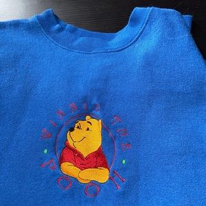 Embroidered Winnie the Pooh vintage crew neck